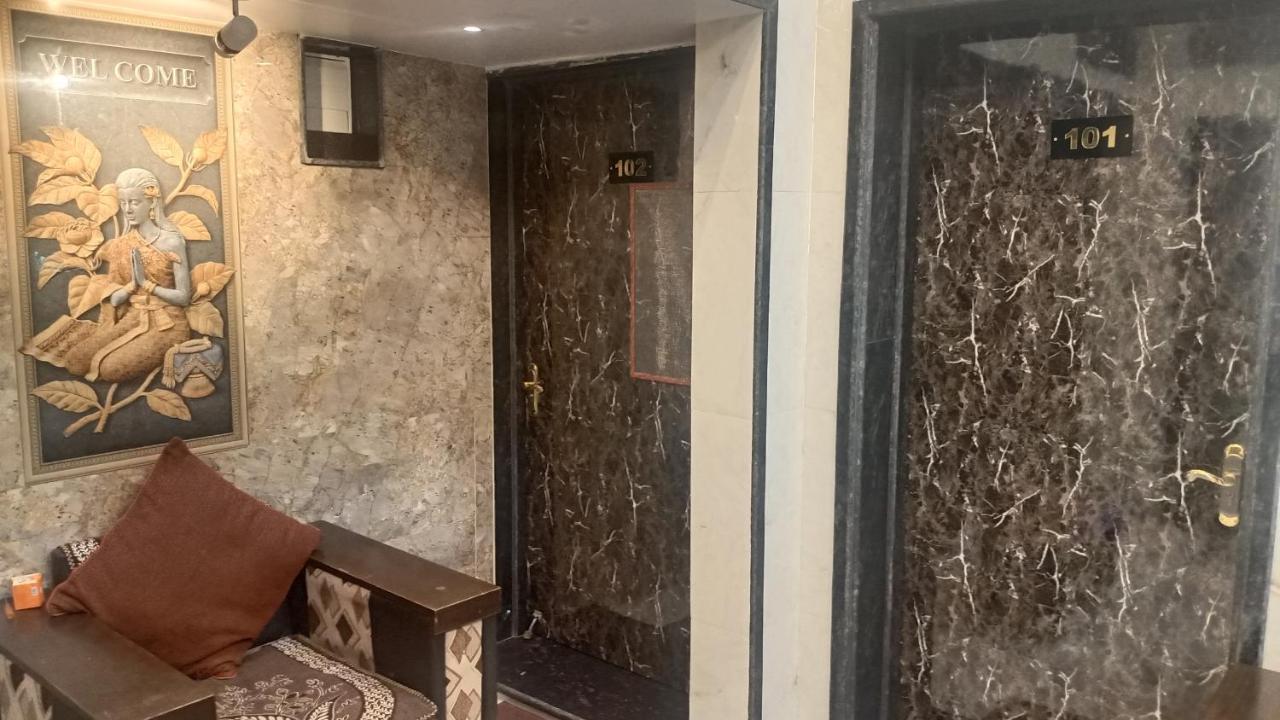 ורנאסי Kashi Dham Home Stay מראה חיצוני תמונה